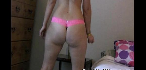  Sexy Girlfriend Twerking In Pink Thong